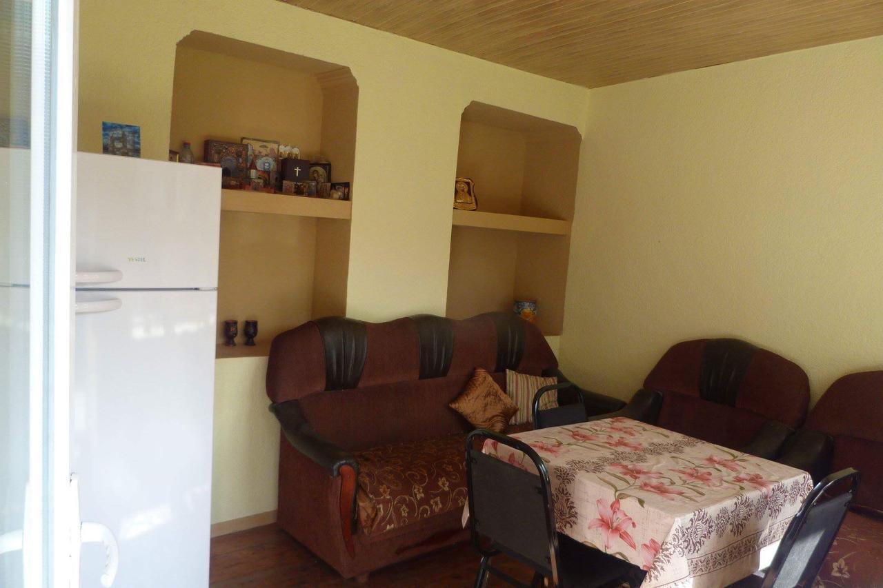 Sunny Guesthouse Kazbegi Exteriör bild
